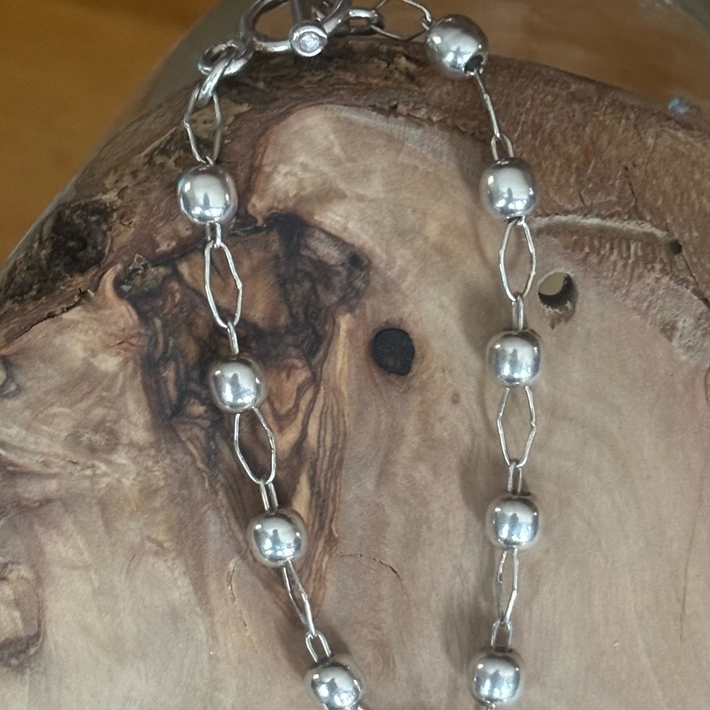 Silver Oval Link Beaded Bracelet